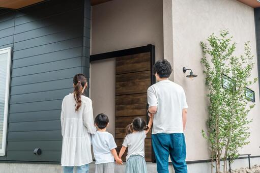 住まいの塗装相談を考えるイメージ
